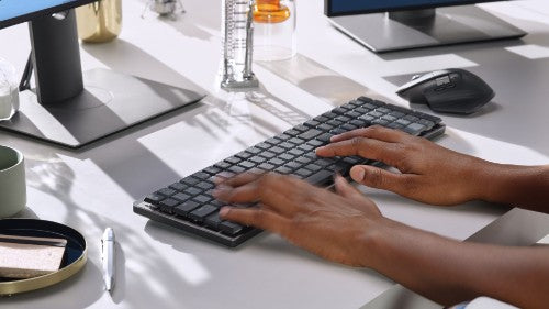 Logitech 920-010547 keyboard Office RF Wireless + Bluetooth QWERTY English Graphite