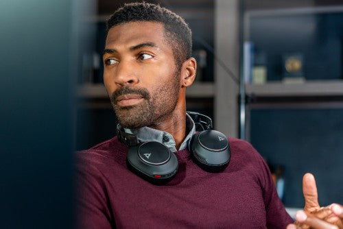 HP Poly Voyager Surround 80 UC USB-C Headset +USB-C/A Adapter