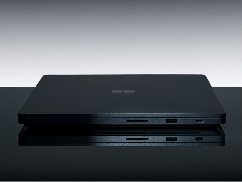 Microsoft Surface Laptop Ultra NVIDIA RTX Spark N1X 15" Touchscreen 24 GB LPDDR5x-SDRAM 1 TB SSD Wi-Fi 7 (802.11be) Windows 11 Pro Black
