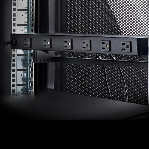 StarTech.com 8NM8-RACK-MOUNT-PDU power distribution unit (PDU) 8 AC outlet(s) 1U Black
