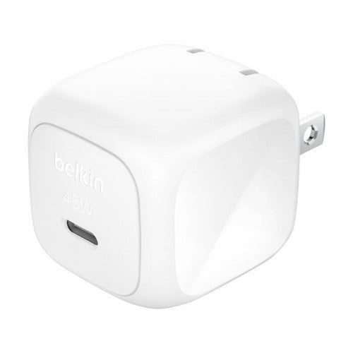 Belkin BoostCharge Universal White AC Fast charging Indoor