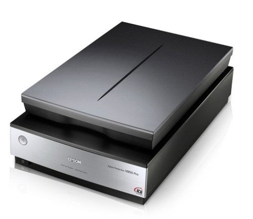 Epson B11B224201 scanner Flatbed scanner 4800 x 6400 DPI A4 Black