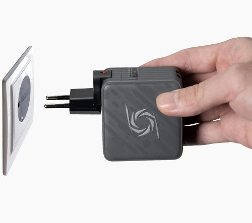 AVerMedia GC313 Universal Black AC Fast charging Indoor