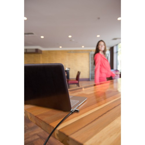 Kensington MicroSaver® 2.0 Keyed Laptop Lock — Supervisor