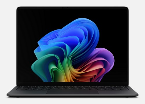 Microsoft Surface Laptop 8 13.8" Copilot+ PC Snapdragon 13.8" Touchscreen 32 GB LPDDR5x-SDRAM 1 TB SSD Wi-Fi 7 (802.11be) Windows 11 Pro Black