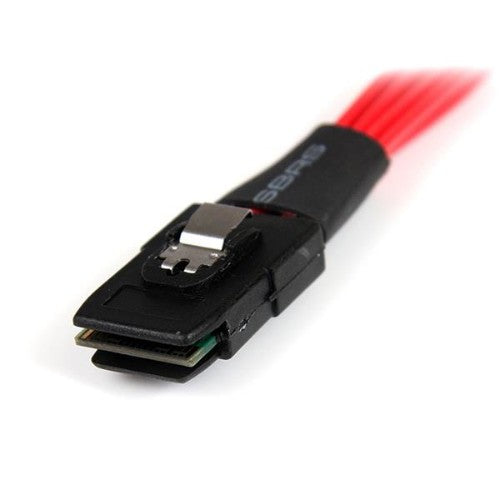 StarTech.com SAS8087S450 Serial Attached SCSI (SAS) cable 1.97" (0.0500 m) Black, Red