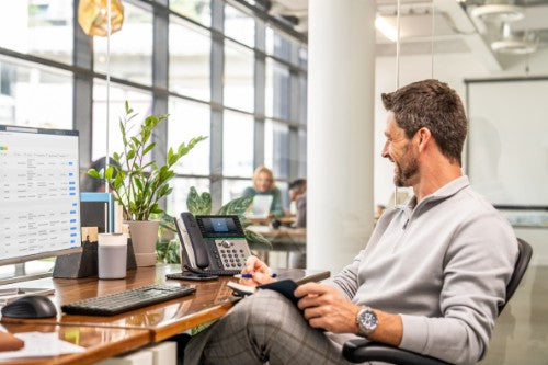 HP Poly Edge E550 IP Phone and PoE-enabled with Power Supply