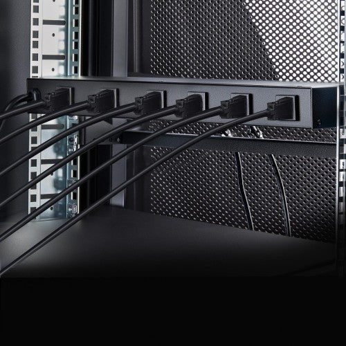 StarTech.com 8NM8-RACK-MOUNT-PDU power distribution unit (PDU) 8 AC outlet(s) 1U Black