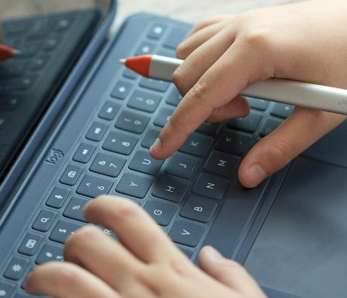 Logitech 920-011130 mobile device keyboard English Smart Connector Blue