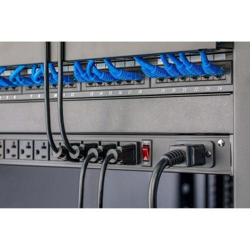 StarTech.com RKPW101920 power distribution unit (PDU) 10 AC outlet(s) 1U Black