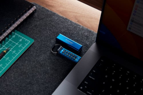 Kingston Technology IronKey Keypad 200 USB flash drive 256 GB USB Type-C 3.2 Gen 1 (3.1 Gen 1) Blue