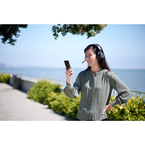 Kensington H3000 Headset Wireless Head-band Gaming USB Type-C Bluetooth Black