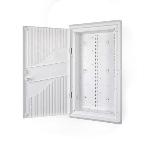 StarTech.com 28P1-MEDIA-ENCLOSURE rack cabinet Wall mounted rack White