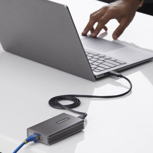 StarTech.com USB4-10GBE-ETHERNET network card 40000 Mbit/s