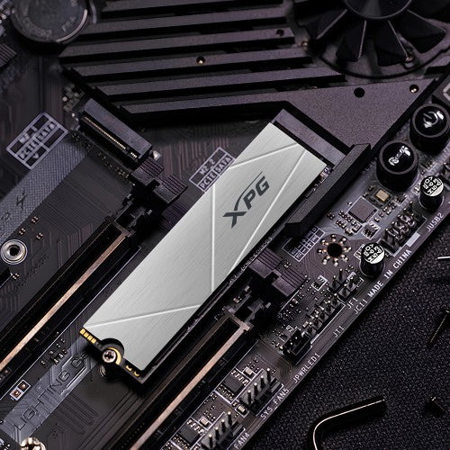 XPG GAMMIX S60 2 TB M.2 PCI Express 4.0 NVMe 3D NAND