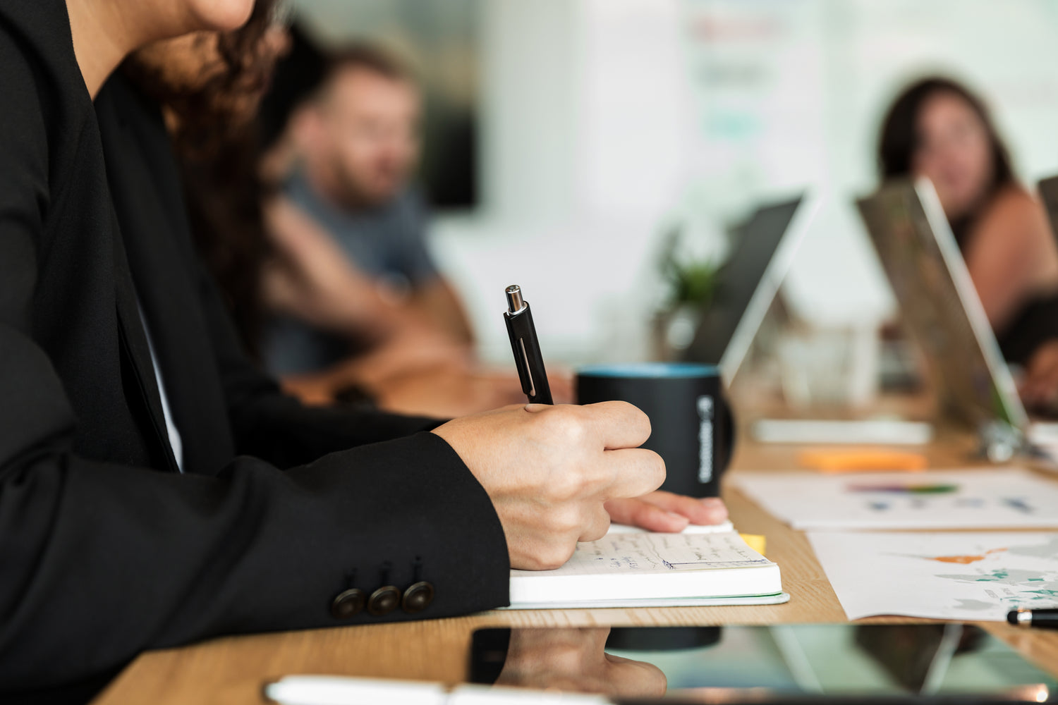 Canadian Procurement Desk